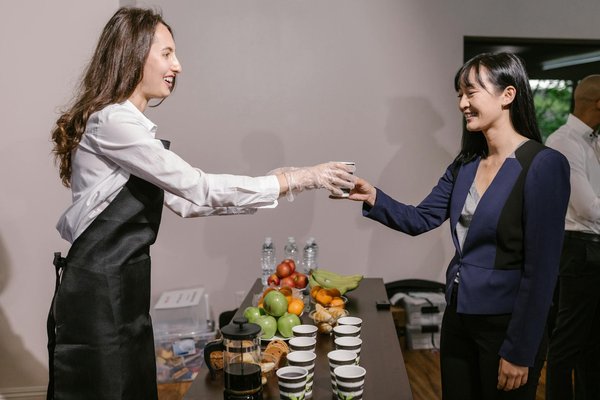 Comprendre la holding passive : enjeux, avantages et limites pour les investisseurs